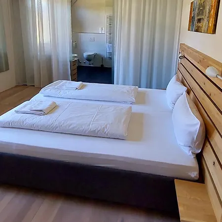 Daire Albgut Gmbh - Uebernachten Im Kulturdenkmal Altes Lager Bt7 Und Bt9 *