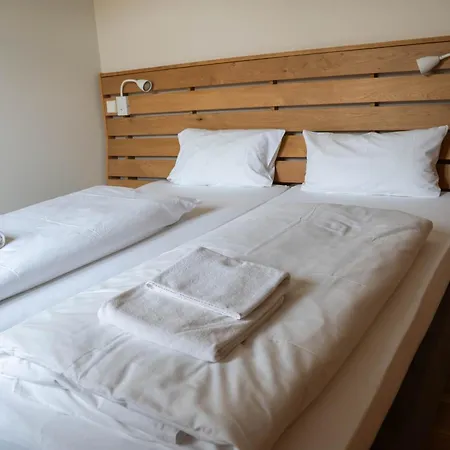 Albgut Gmbh - übernachten Im Hotelzimmer, Und Stuben Münsingen