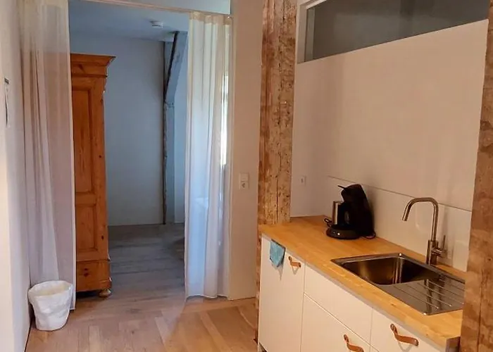 Lejlighed Albgut Gmbh - Uebernachten Im Kulturdenkmal Altes Lager Bt7 Und Bt9 Münsingen